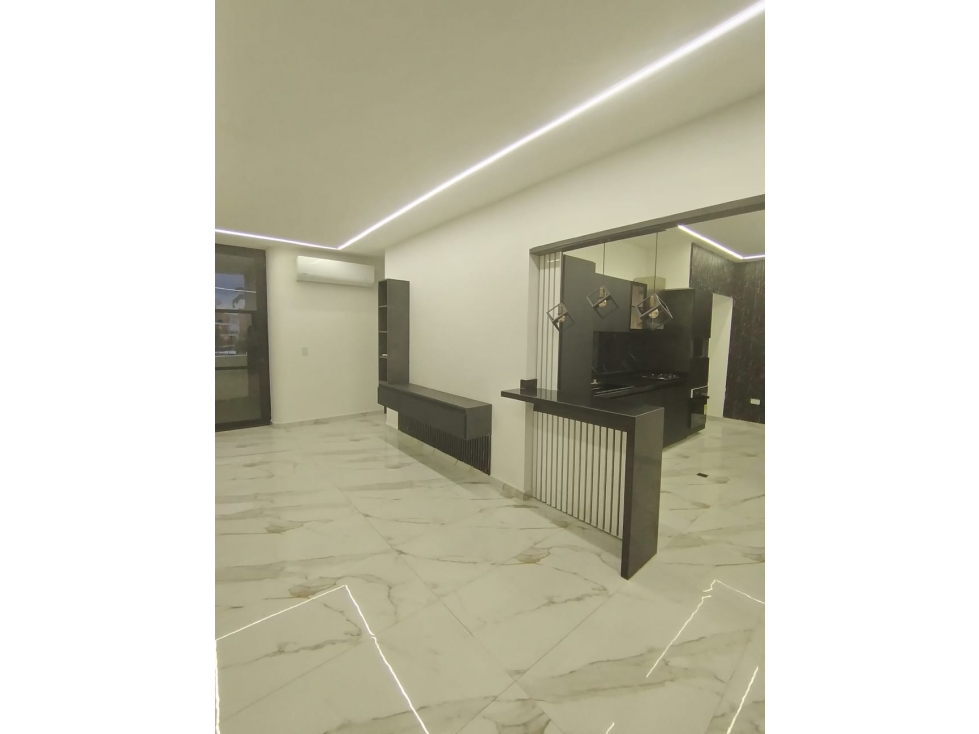 APARTAMENTO DE LUJO EN ARRIENDO SECTOR COLSAG