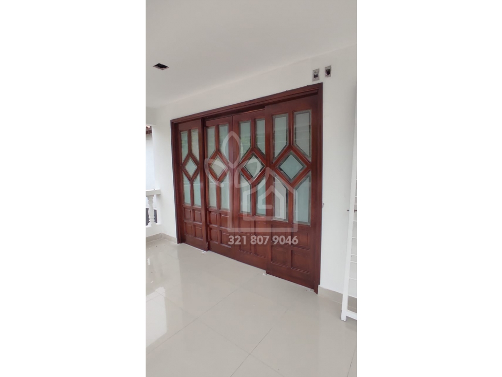 CASA EN VENTA URB. EL BOSQUE — foto 4