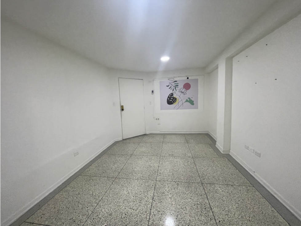 OFICINA EN ARRIENDO EDIFICIO ALCALÁ - 2