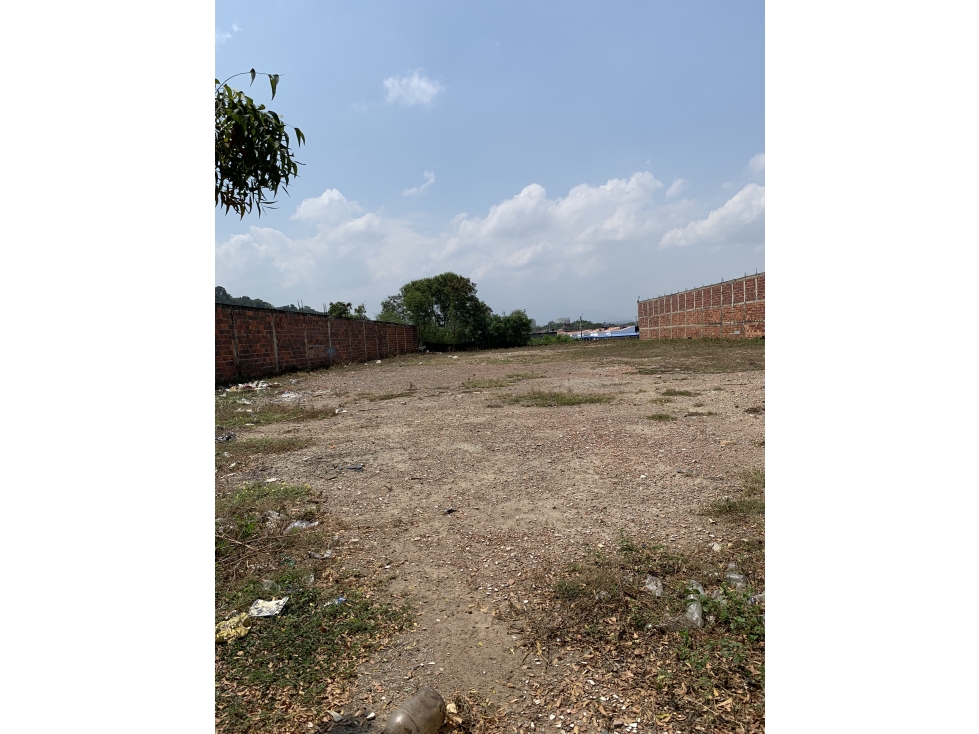 LOTE EN VENTA SECTOR EL ESCOBAL - 3