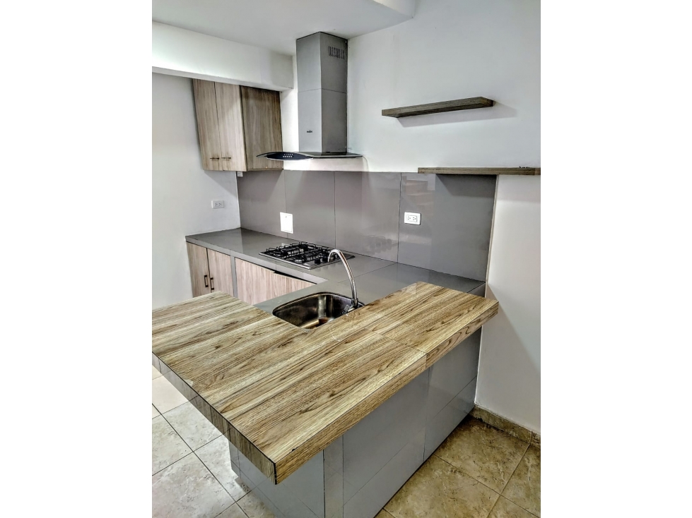 CASA A LA VENTA SECTOR DE LA SABANA PATIOS — foto 6