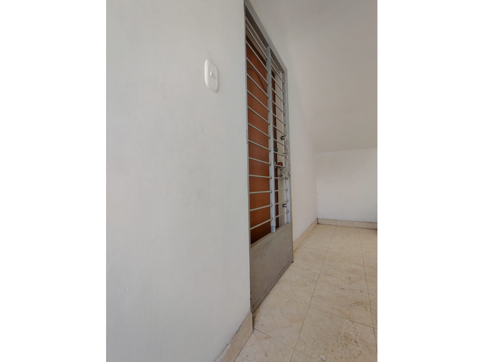 APARTAMENTO EN ARRIENDO EN GUAYMARAL - 4