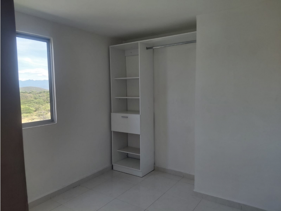 APARTAMENTO EN ARRIENDO CONJUNTO CERRADO LA FLORESTA — foto 4