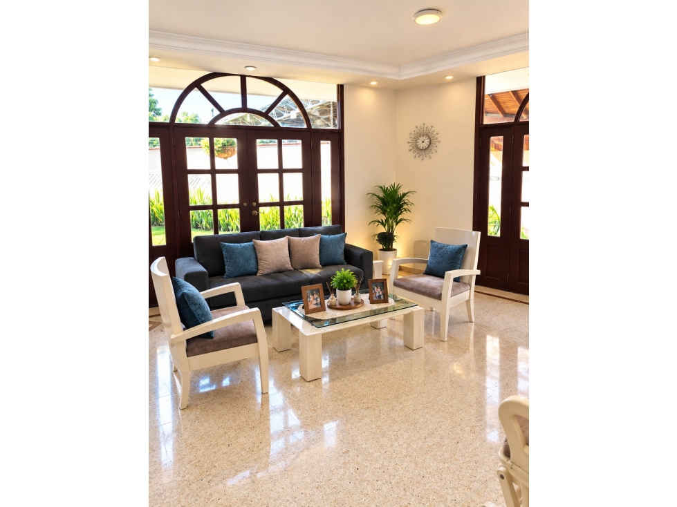 CASA EN VENTA CONDOMINIO EL ROSAL - 5