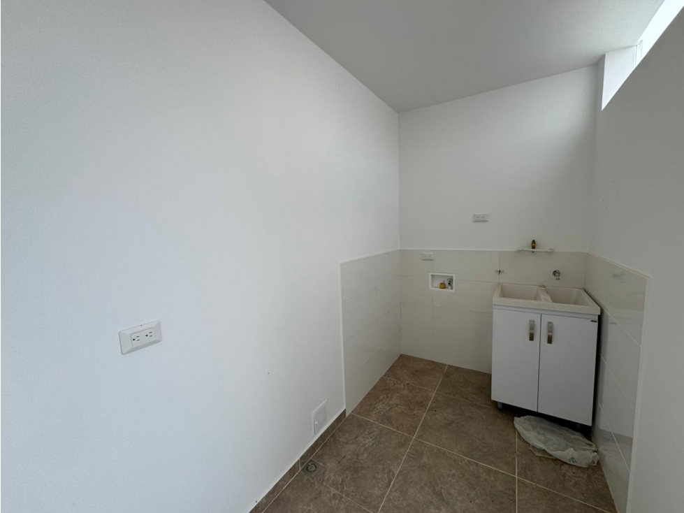 CASA A LA VENTA CONJUNTO CERRADO BOCONO — foto 4
