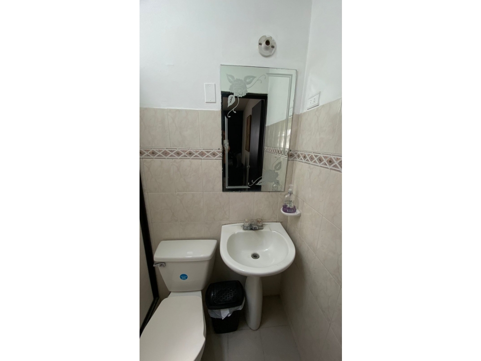 AMPLIA CASA EN VENTA BARRIO QUINTA BOSCH — foto 5