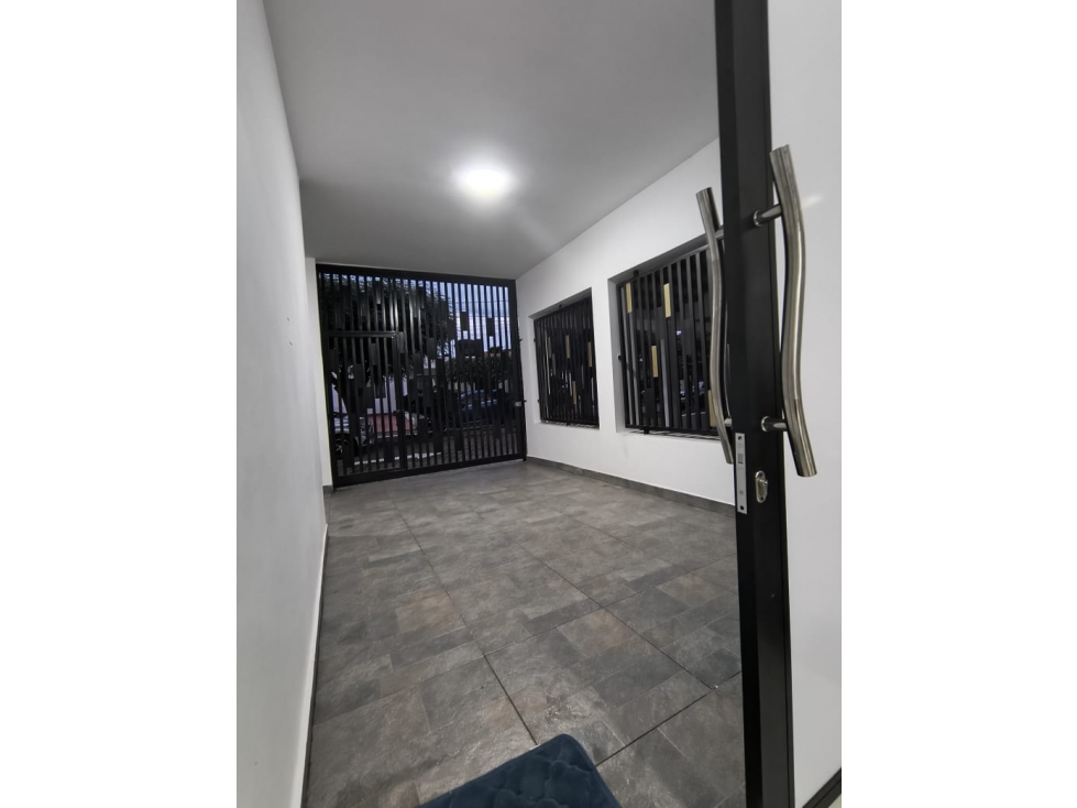 CASA EN VENTA BARRIO LA CORDIALIDAD- PATIOS — foto 5
