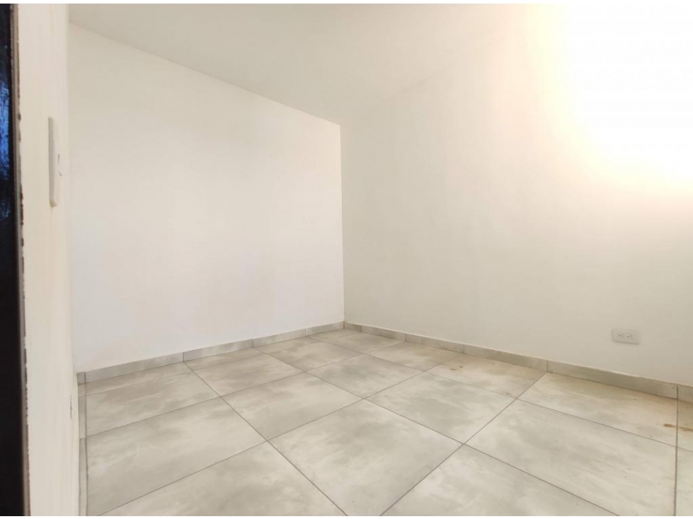 APARTAMENTO EN ARRIENDO Y VENTA SECTOR EL RODEO — foto 5