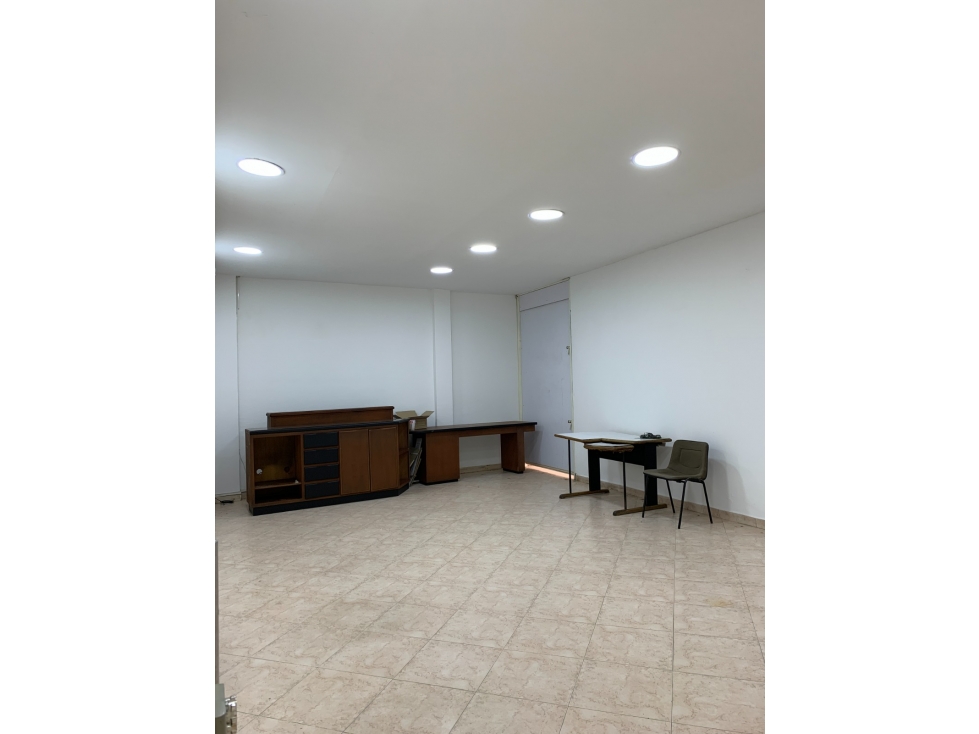LOCAL EN ARRIENDO SECTOR EL CENTRO - 6