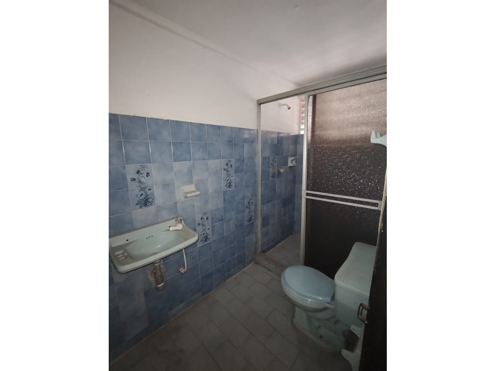 APARTAMENTO EN ARRIENDO BARRIO LLERAS — foto 6