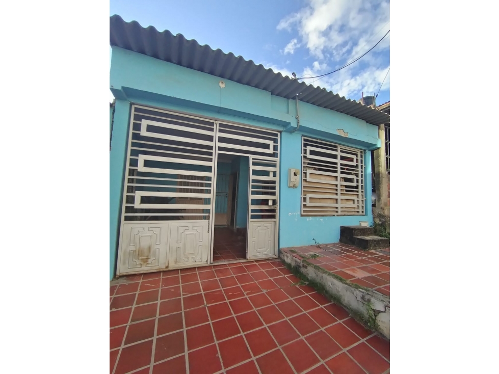 CASA A LA VENTA SECTOR LIMONAR DEL NORTE