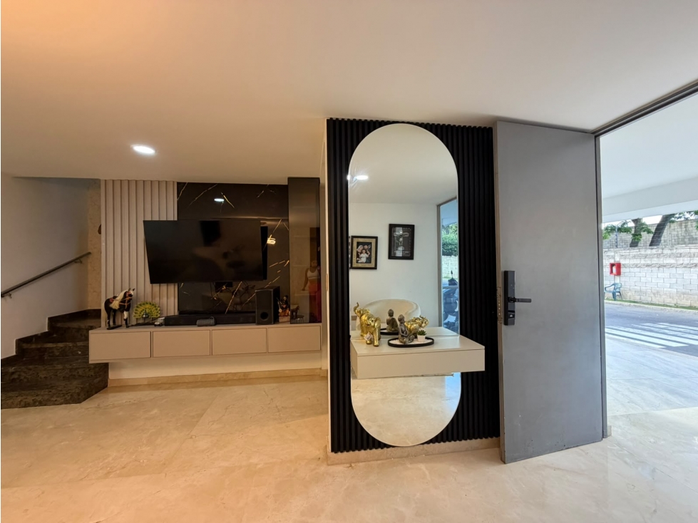 CASA DE LUJO A LA VENTA EN CALLEJAS RESERVADO — foto 5