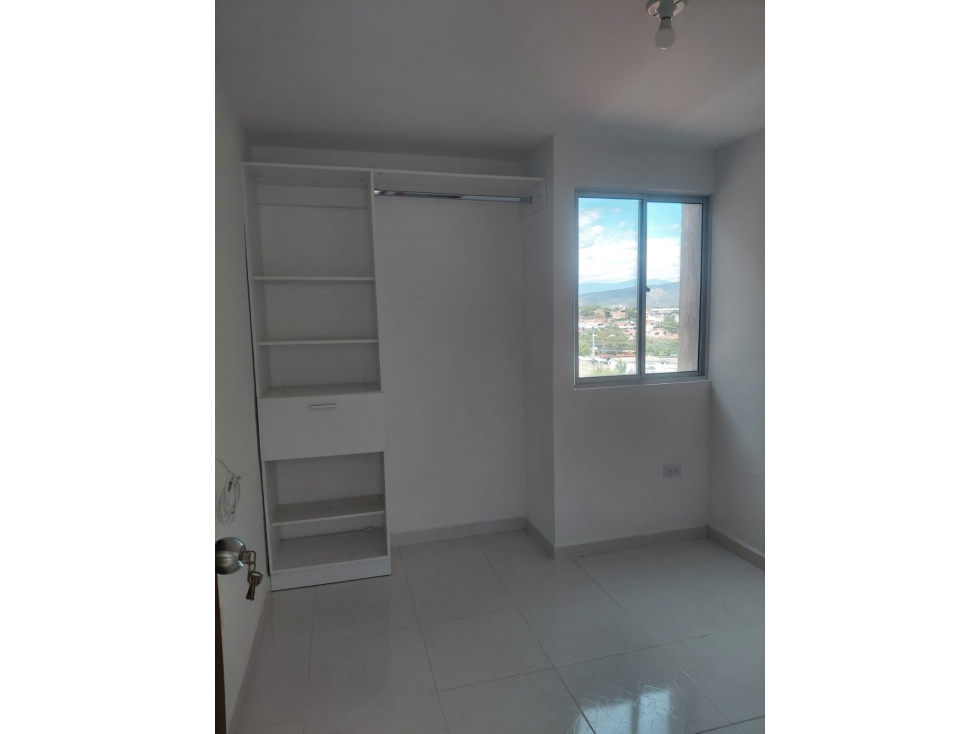 APARTAMENTO EN ARRIENDO CONJUNTO CERRADO LA FLORESTA — foto 5