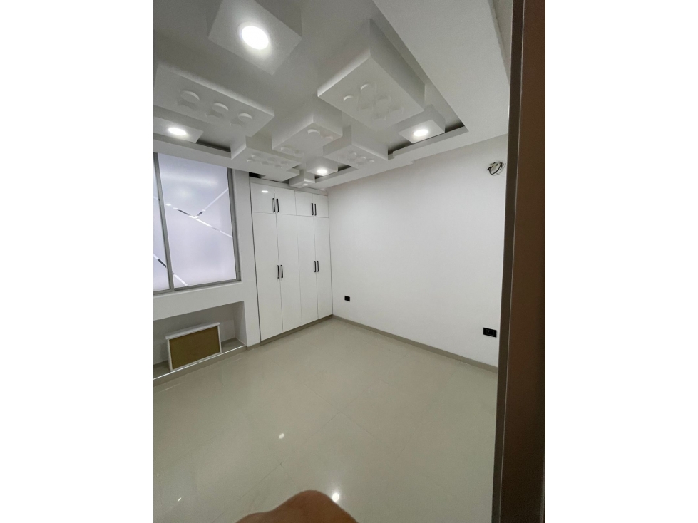 CASA DE LUJO A LA VENTA EN CONJUNTO CERRADO AUTOPISTA INTERNACIONAL — foto 5