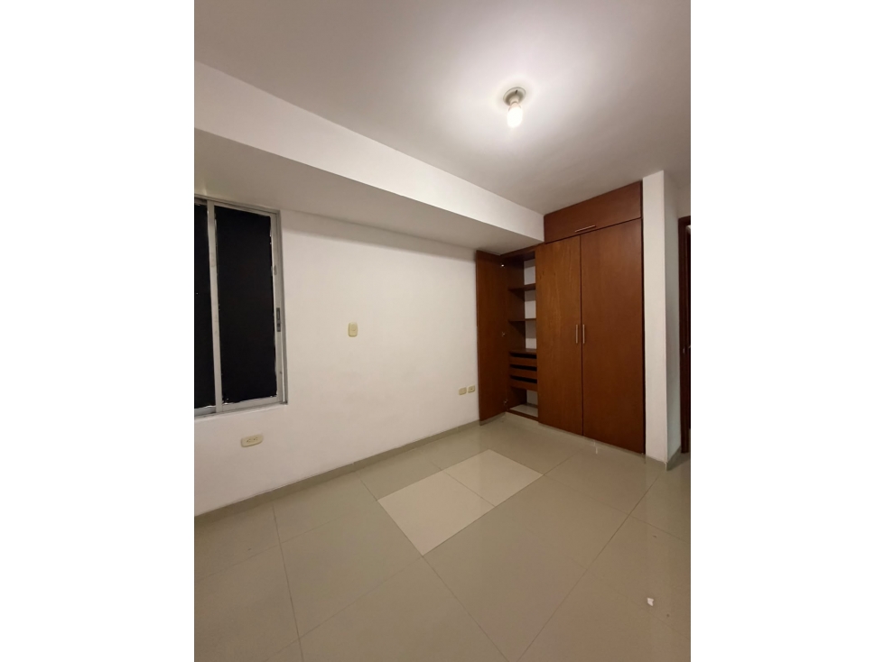 APARTAMENTO EN ARRIENDO EDIFICIO AVENIDA LIBERTADORES - 5