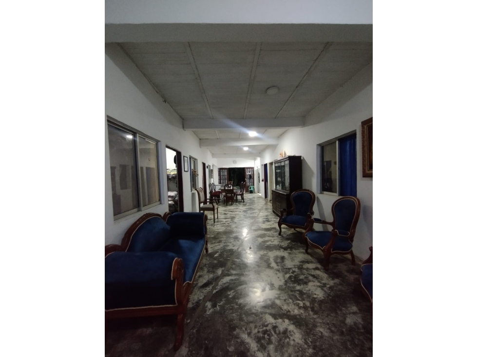 CASA EN VENTA CON APARTAMENTOS INDEPENDIENTES - SAN MARTÍN - 2