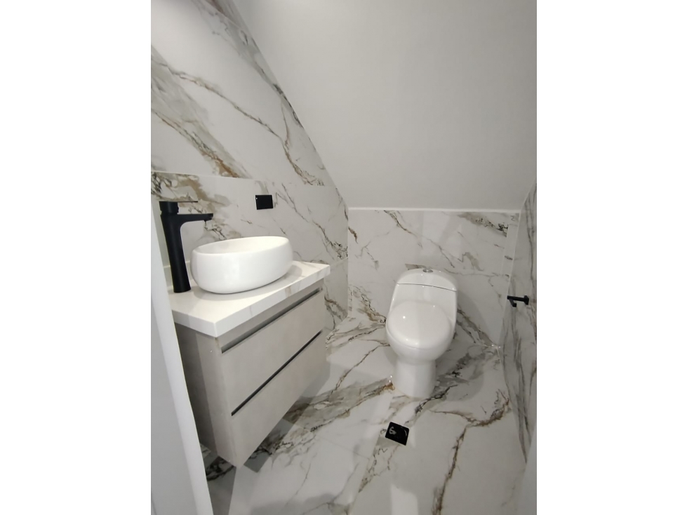 CASA A LA VENTA SECTOR AV DEL RIO — foto 6