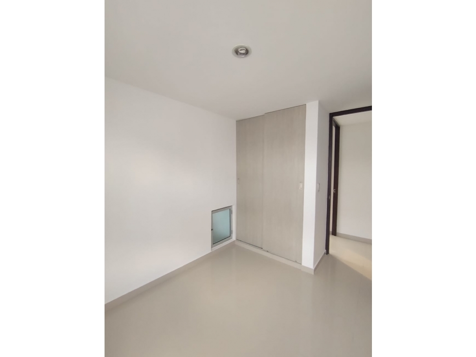 APARTAMENTO EN ARRIENDO SECTOR LA FLORESTA - 6