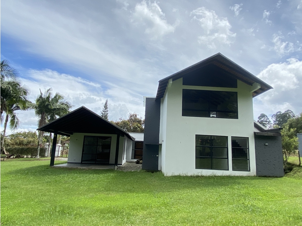 Casa en arriendo en Llanogrande el Tablazo — foto 2