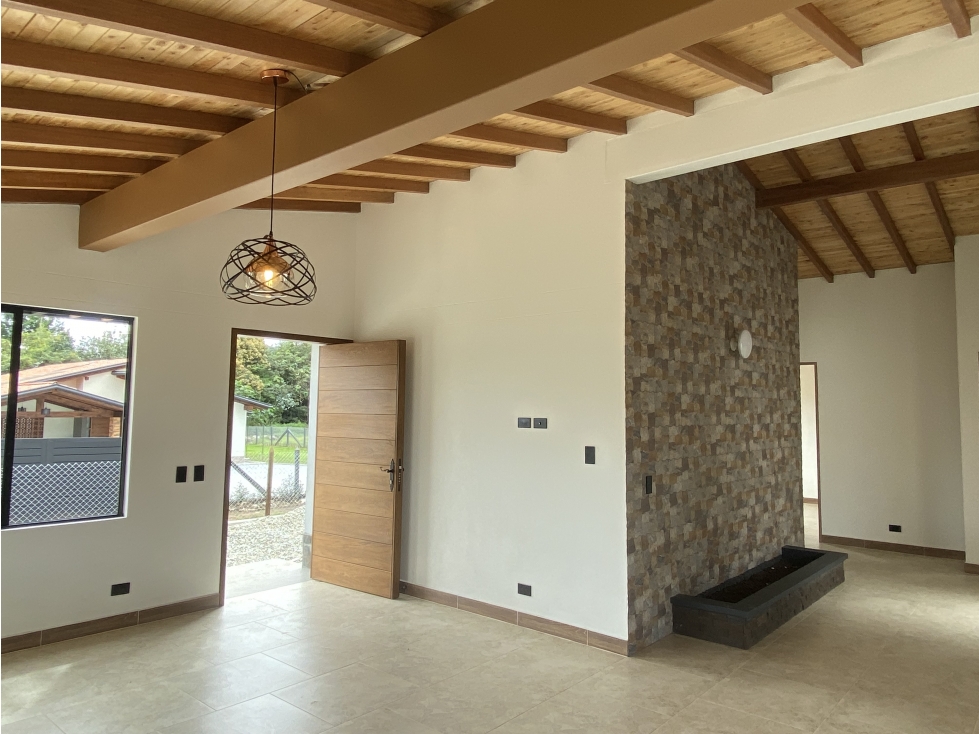Casa en arriendo en Llanogrande — foto 2