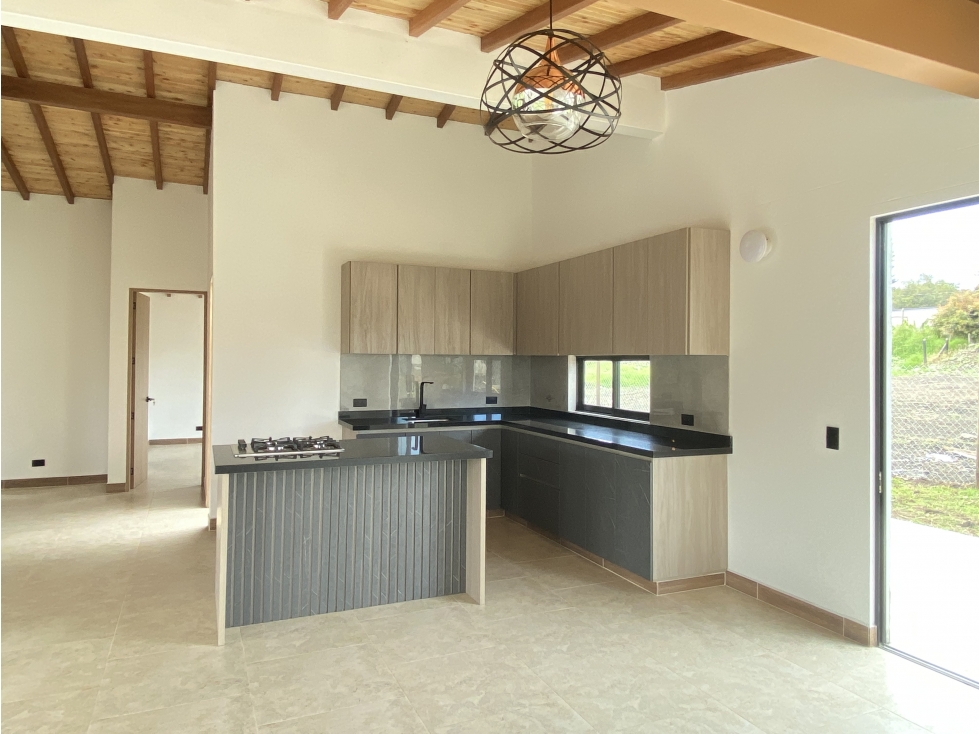 Casa en arriendo en Llanogrande — foto 3