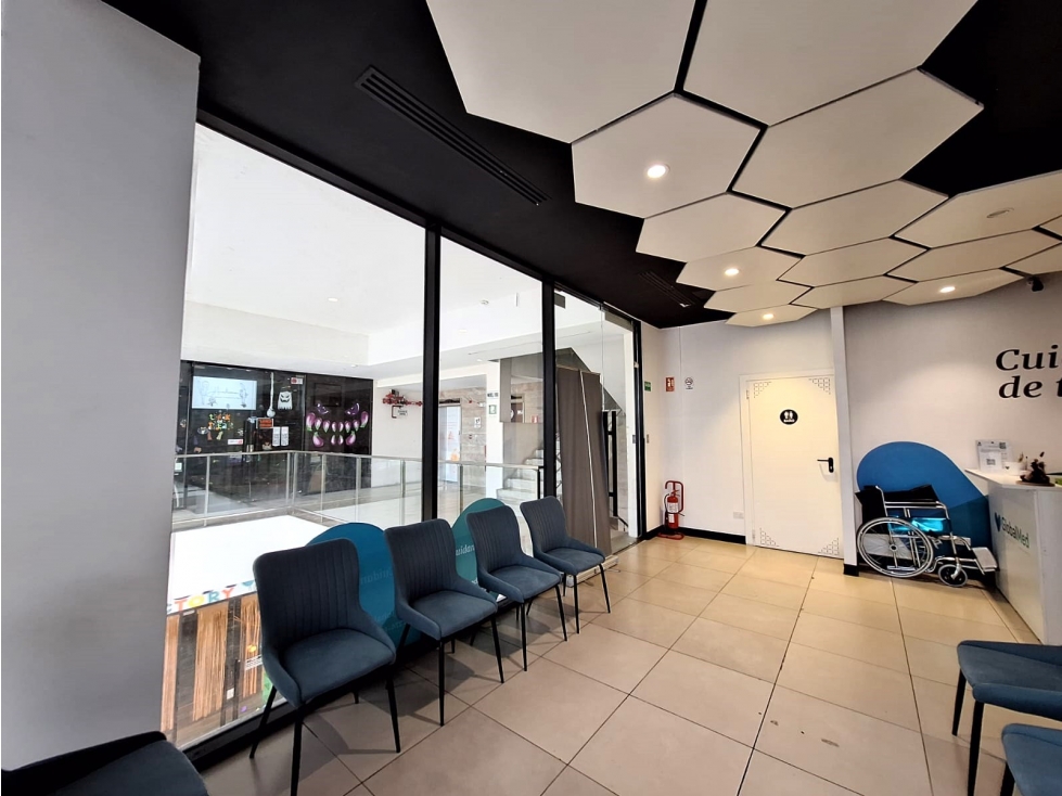 Local comercial de 202.51m2 en alquiler en 12 de Octubre. 25-5957. — foto 5