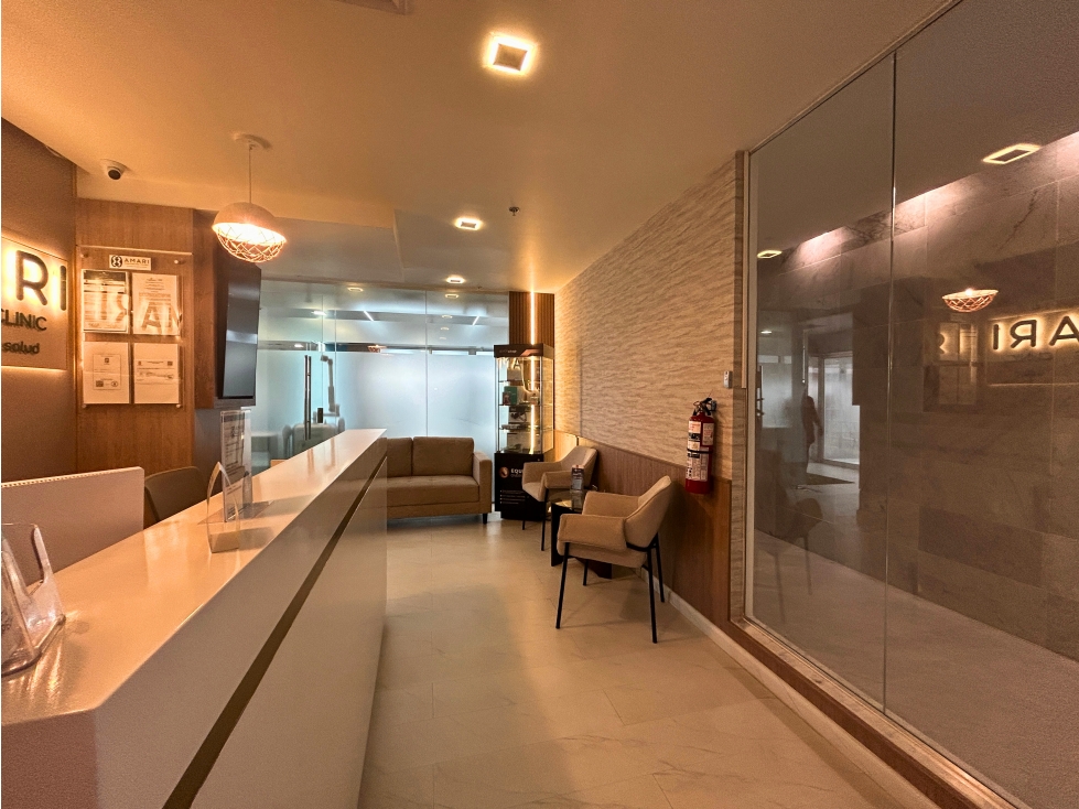 Oficina de 180m2 en venta en Costa del Este. 26-4476
