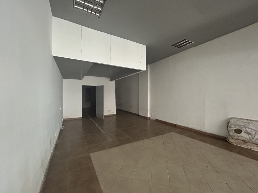 Local comercial de 100m2 en alquiler en El Cangrejo, Panamá. 25-7470 — foto 3