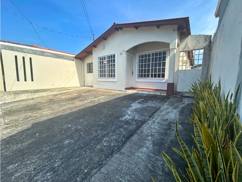 Casa de 196.35m2 en venta en Tocumen, Panamá. 26-2092 — foto 2
