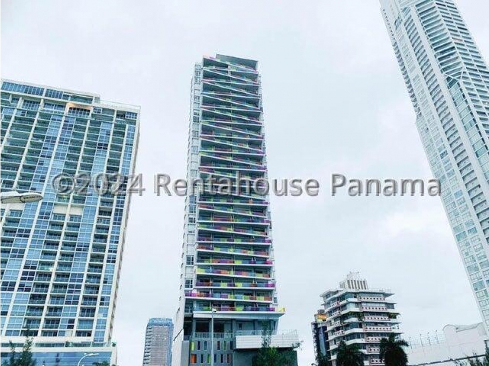 Apartamento en venta en la Avenida Balboa PH Element. Panamá. 25-1500.