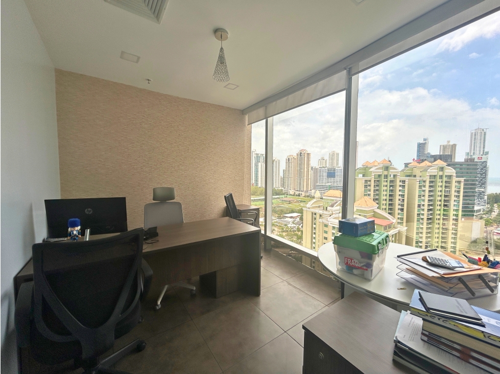 GANGA Oficina en venta (180m2) en Costa del Este con 6 puestos — foto 5