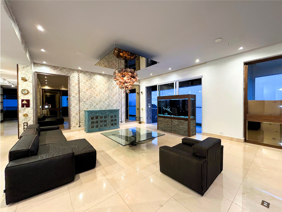 Lujoso apartamento en venta en Costa del Este. Panamá. 25-7248.