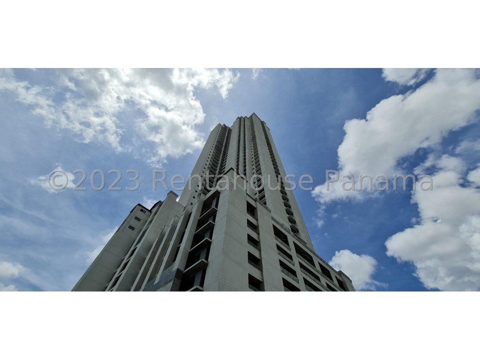Apartamento en Venta en Santa Maria. 25-302.