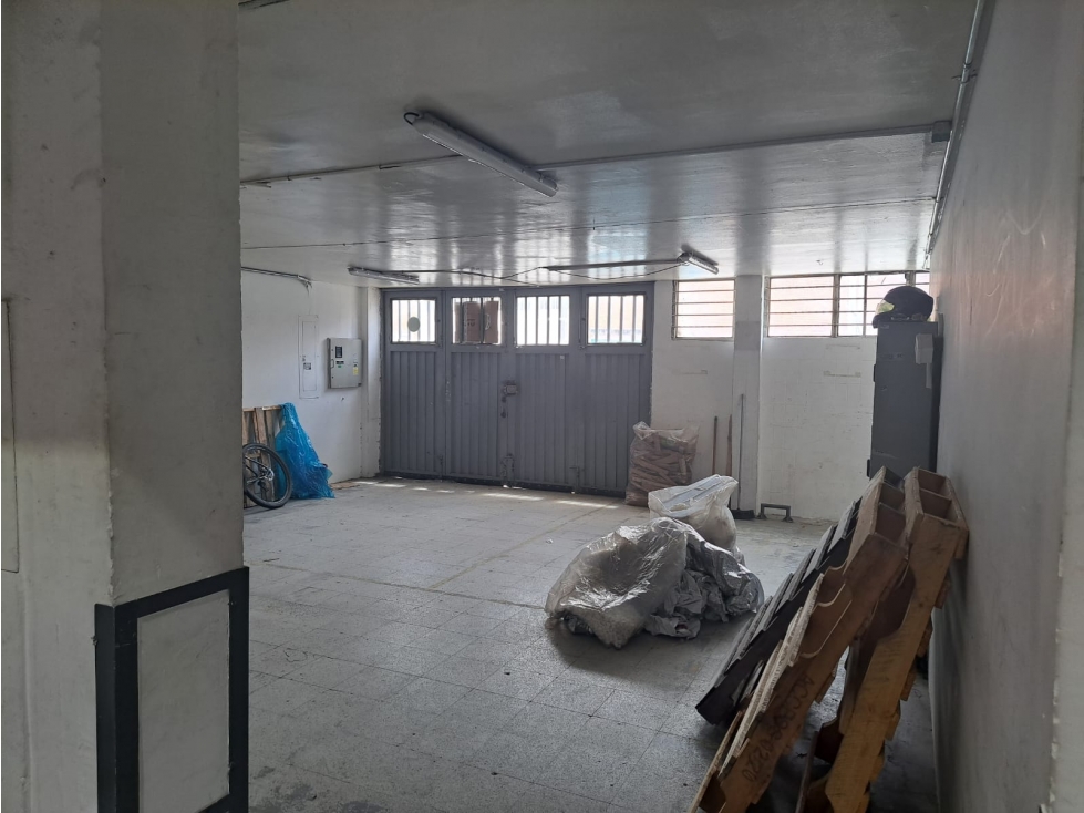 BODEGA EN ARRIENDO MONTEVIDEO — foto 6