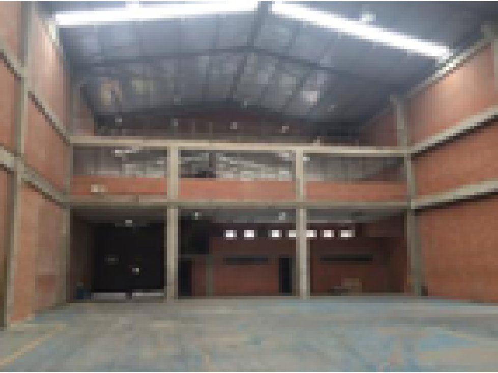 BODEGA EN RENTA — foto 2
