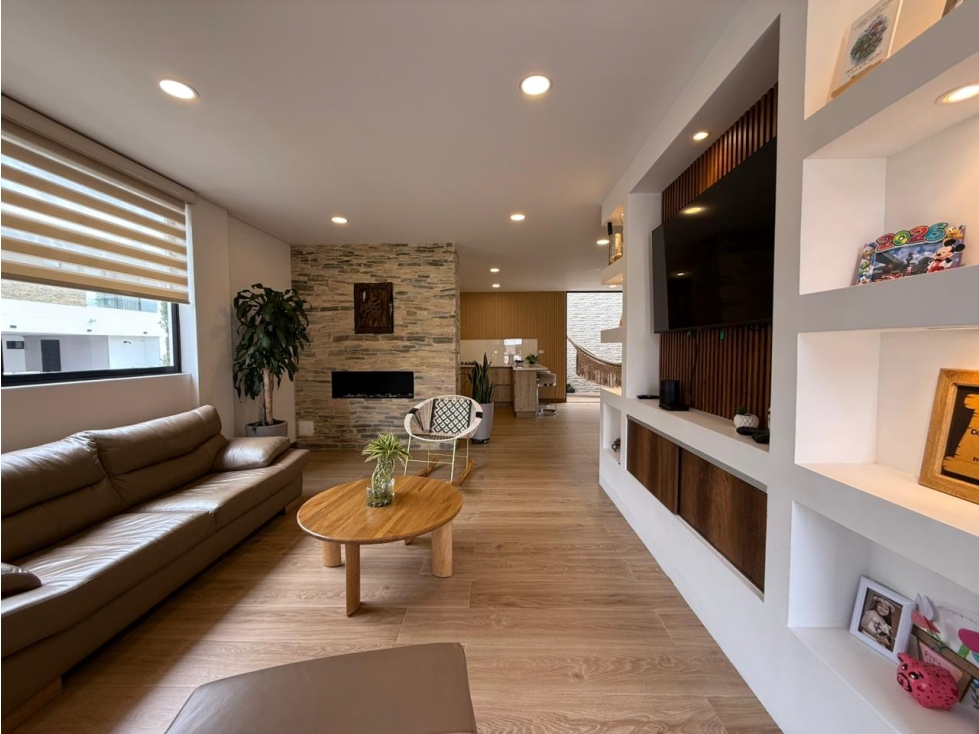 Exclusiva Casa Moderna en Llanogrande: Diseño y Ubicación Privilegiada — foto 3