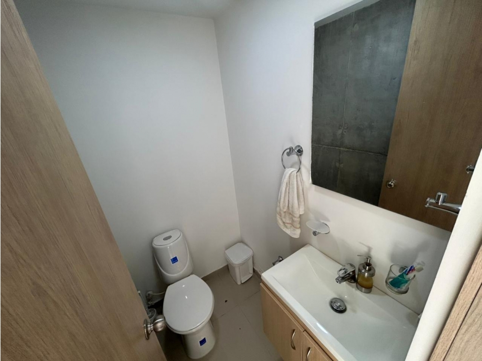 Se vende o arrienda oficina en Suramérica, Itagui - 4