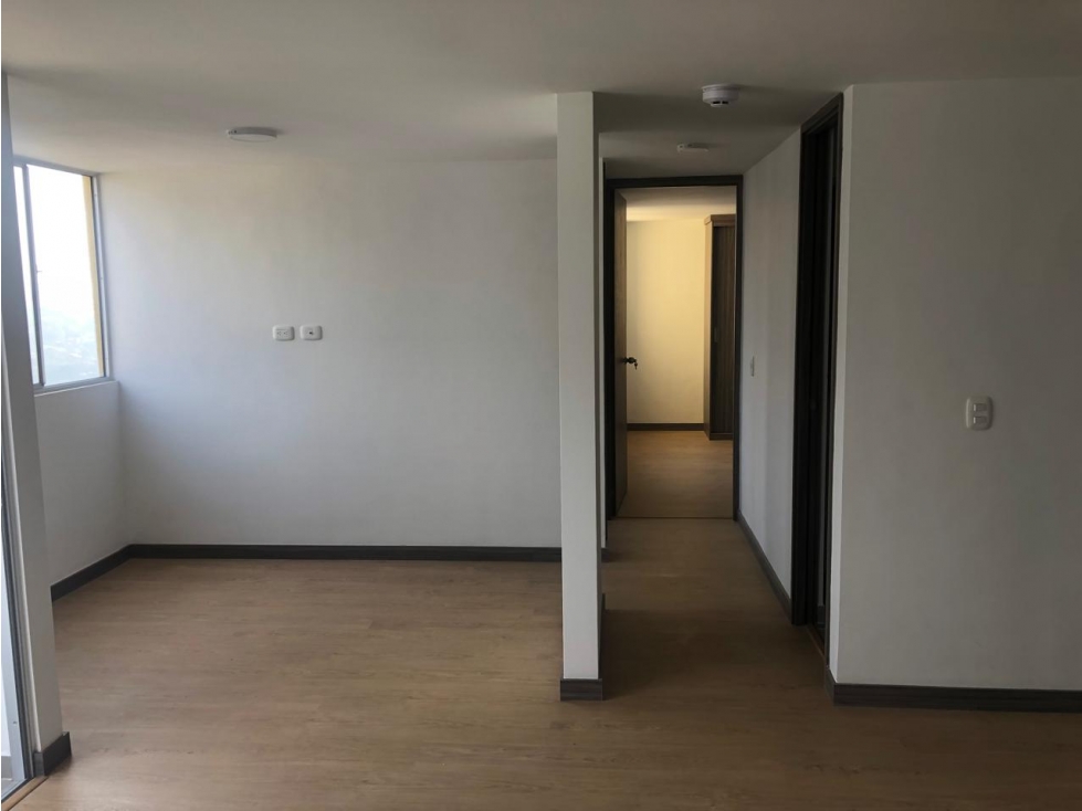 APARTAMENTO EN VENTA EN CALASANZ, 61 M2 UNIDAD CERRADA — foto 2