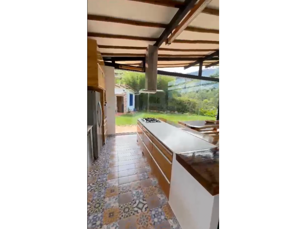 CASA CAMPESTRA EN ARRIENDO - SABANETA LA DOCTORA - 4