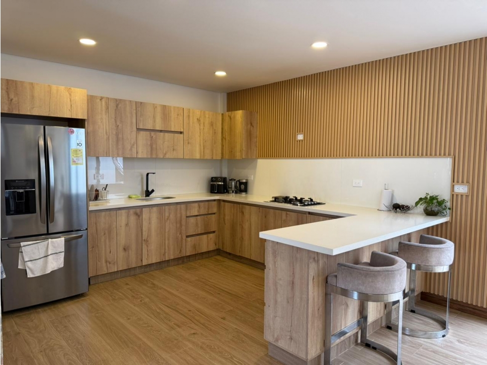 Exclusiva Casa Moderna en Llanogrande: Diseño y Ubicación Privilegiada — foto 5