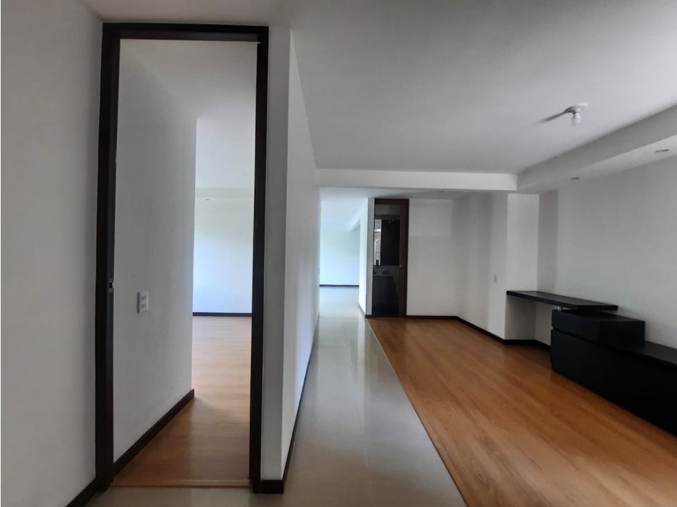 ENVIGADO CUMBRES SE ARRIENDA AP 106 M2 3 HABITACIONES — foto 6