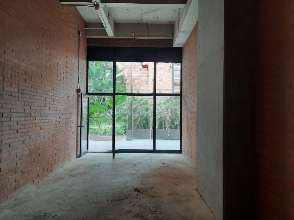 SE ARRIENDA LOCAL EN LAURELES, PRIMER PISO, 36 M2 — foto 3
