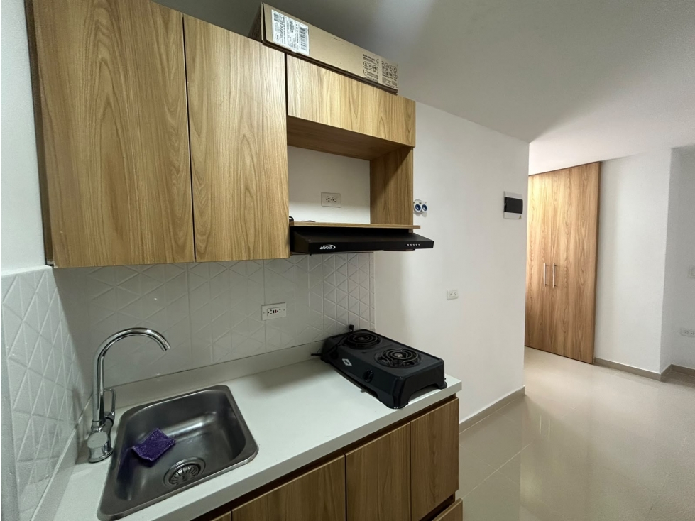 APARTAESTUDIO EN ARRIENDO EN SABANETA — foto 2
