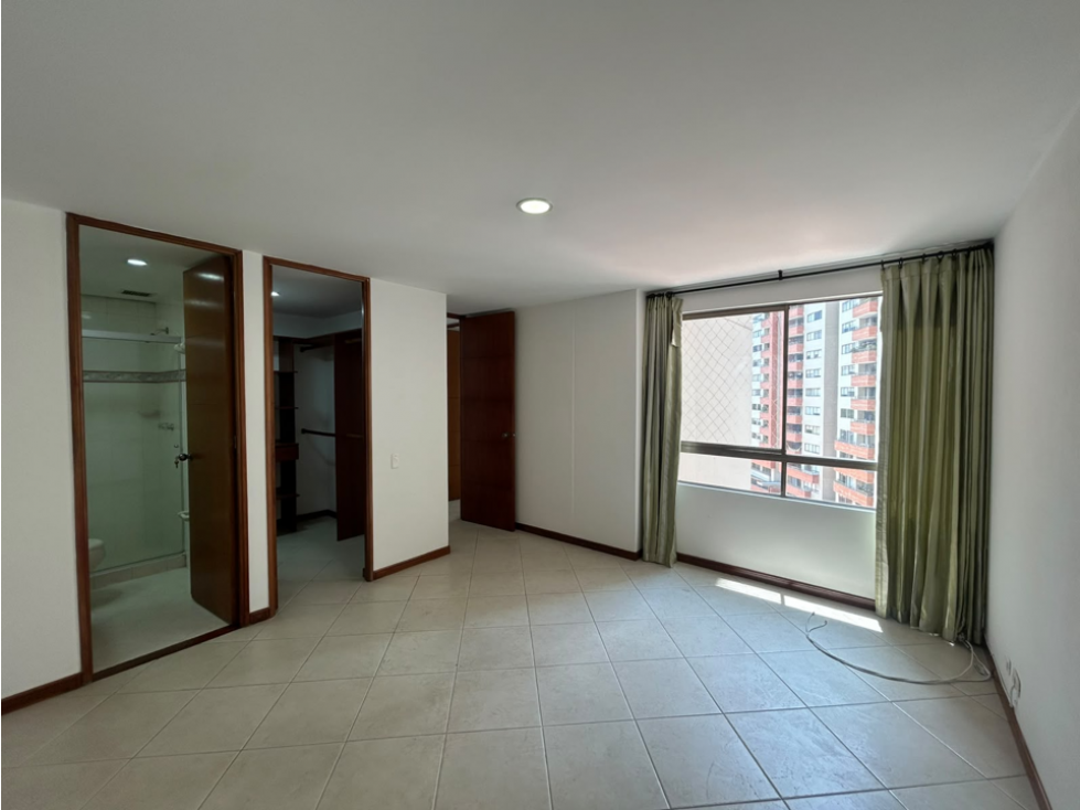 APARTAMENTO EN ARRIENDO EN EL POBLADO- CERCA A LA FRONTERA — foto 6