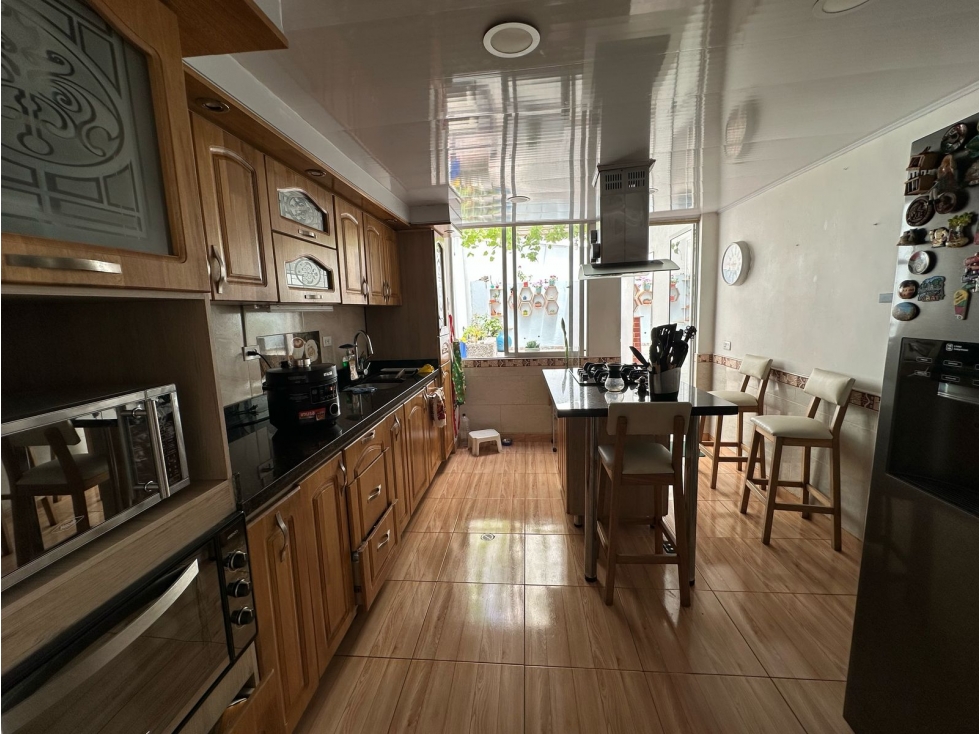 Venta de apartamento en barrio La América — foto 5