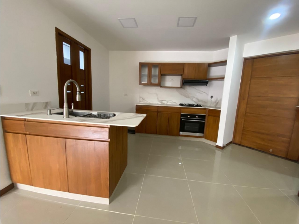 APARTAMENTO EN ARRIENDO EN SABANETA- AVES MARIA