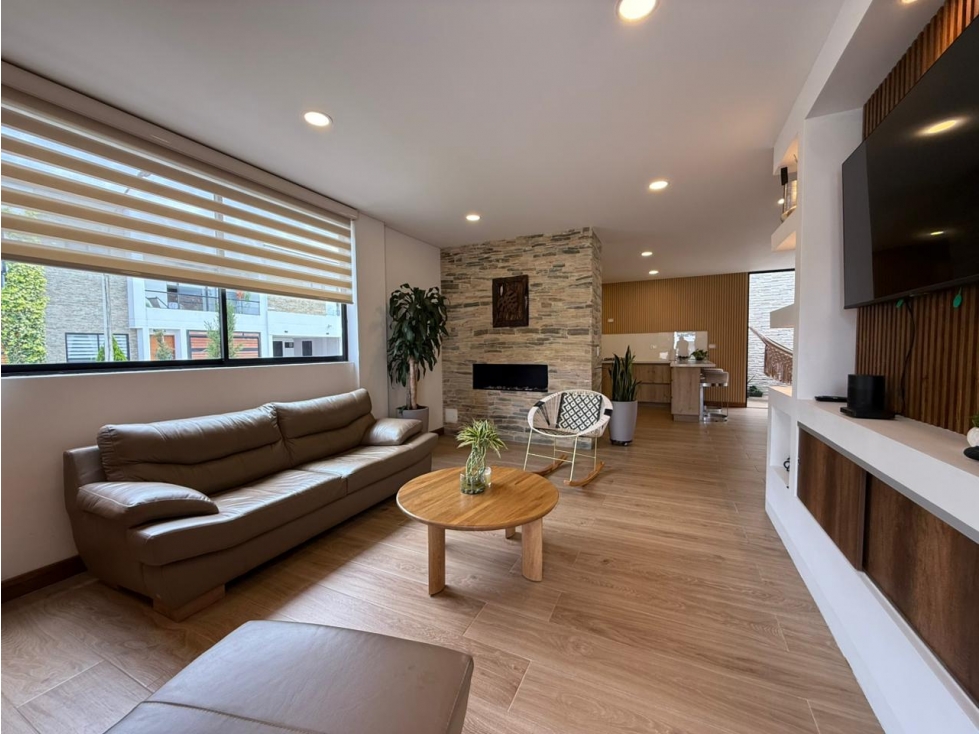 Exclusiva Casa Moderna en Llanogrande: Diseño y Ubicación Privilegiada — foto 4