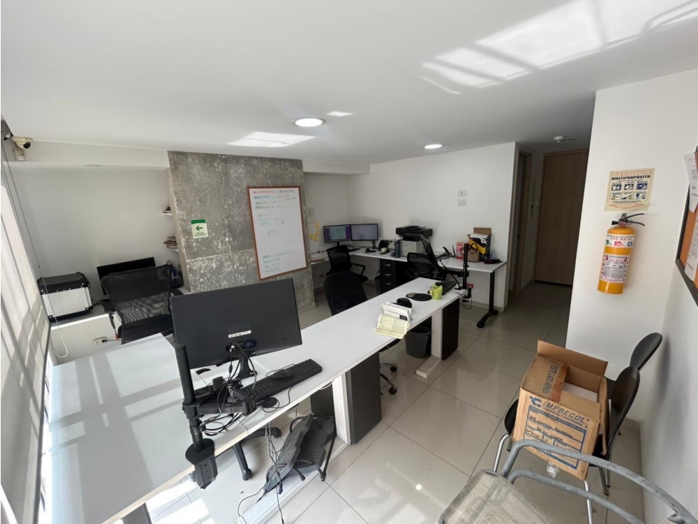 Se vende o arrienda oficina en Suramérica, Itagui - 3