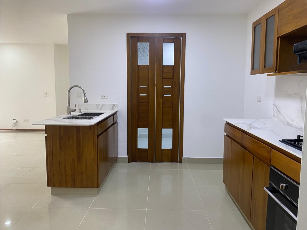 APARTAMENTO EN ARRIENDO EN SABANETA- AVES MARIA — foto 2