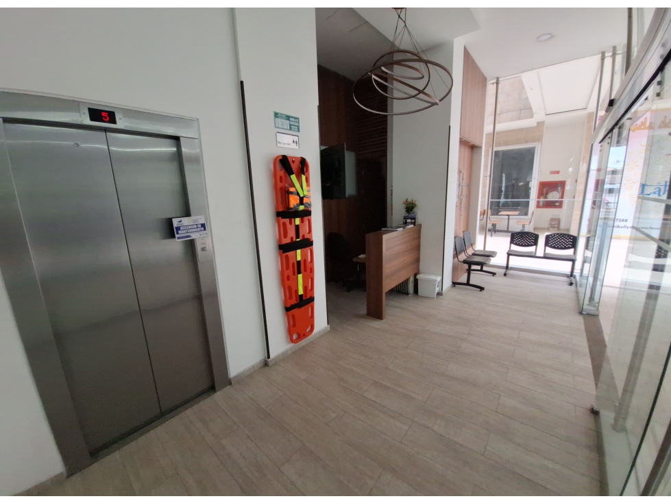 Vendo Oficina 308 Centro Empresarial B&E Cajica — foto 5